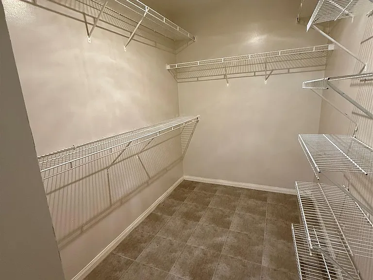 2226 Dawn Shadow Way — Photo 10