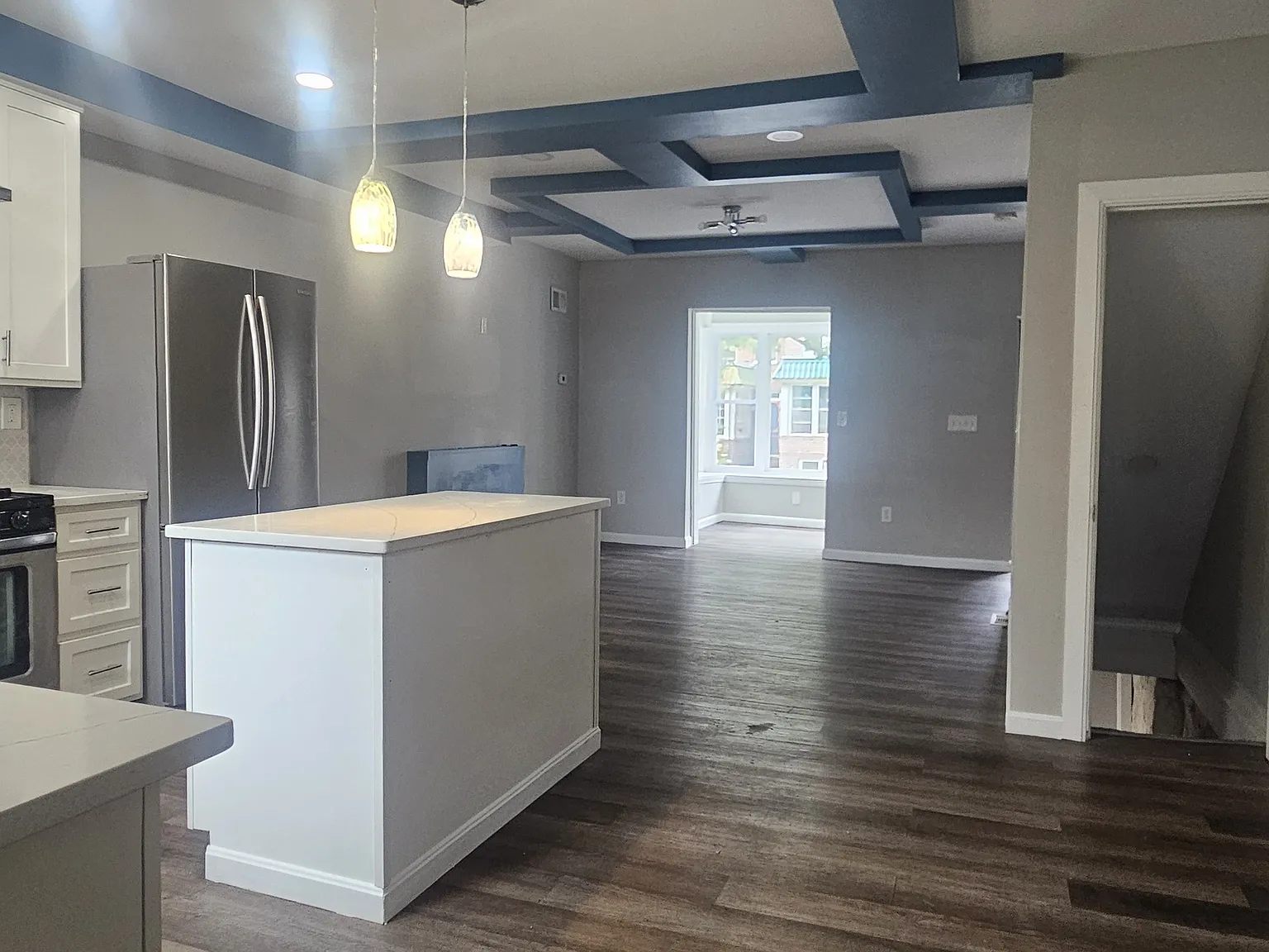 4 bed, 1261 sqft, $1,975 — Photo 4