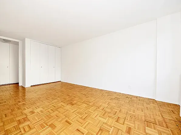 1 Irving Place image 5 of 15