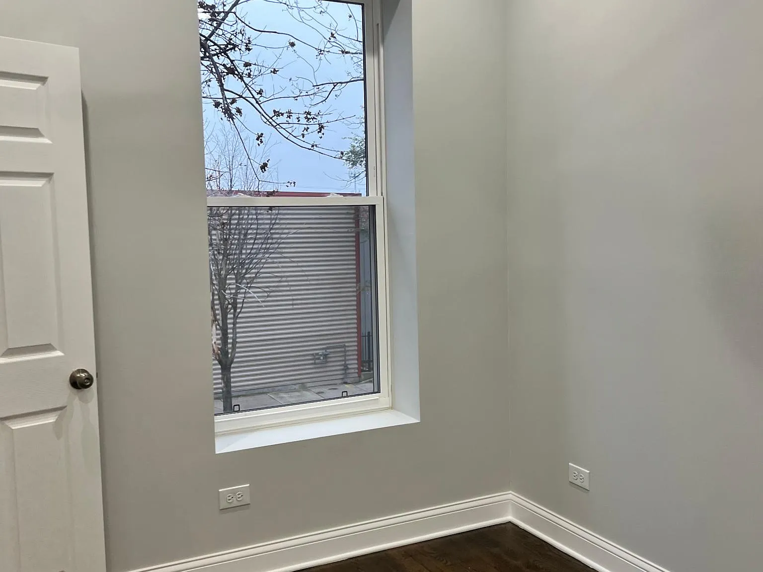 2 bed, 650 sqft, $1,600 — Photo 4