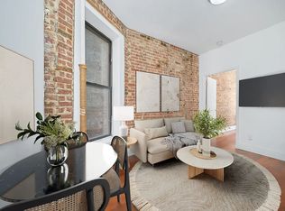 435 E 12th St #9B, New York, NY 10009