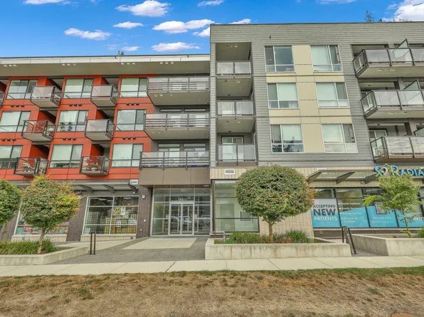18811 72nd Ave #301, Surrey, BC V4N 6W7