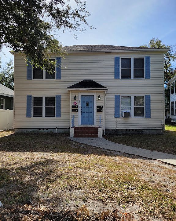 1st image of 460 13th Ave N APT 3