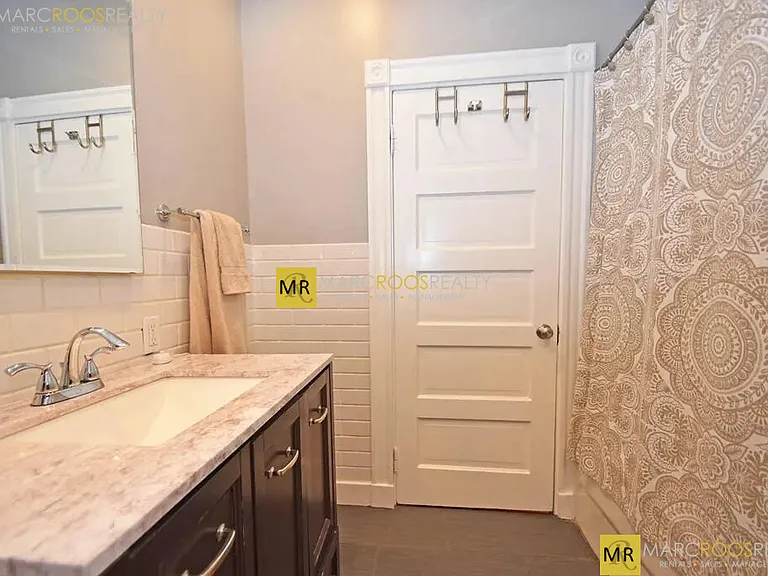 759 E 7th St #1 — Photo 6