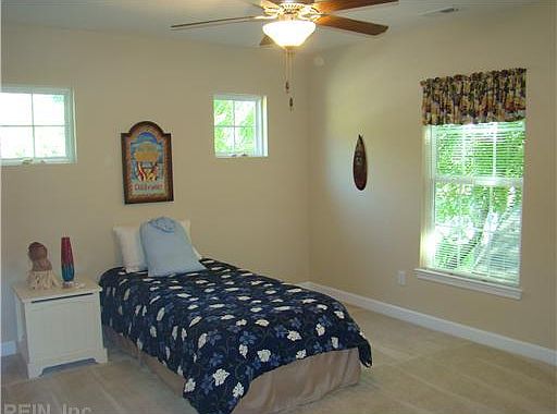 5th image of 5015 S Cape Henry Ave
