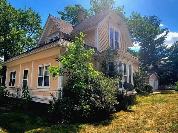 424 Laurel Street, Reedsburg, WI 53959