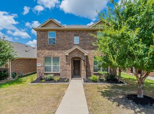 8448 Gentian Dr, Fort Worth, TX 76123