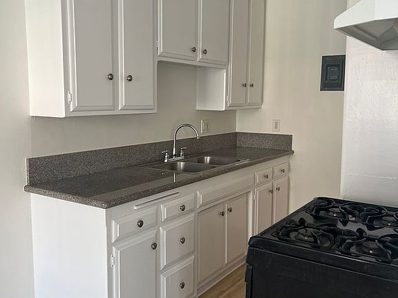 5th image of 3822 Baldwin Ave #461b16652