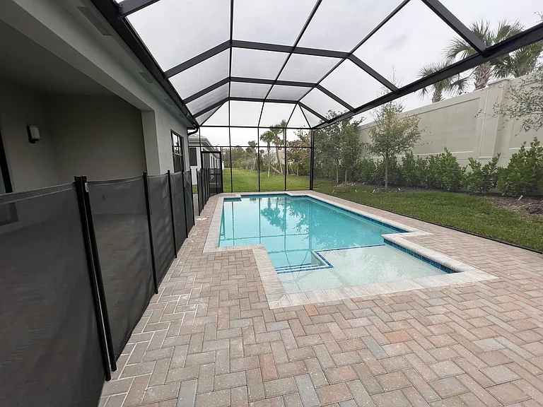 12830 Hawkins Dr — Photo 9