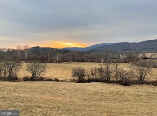 Carrington Rd, Delaplane, VA 20144
