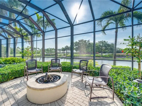 1746 Persimmon CT, NAPLES, FL 34109