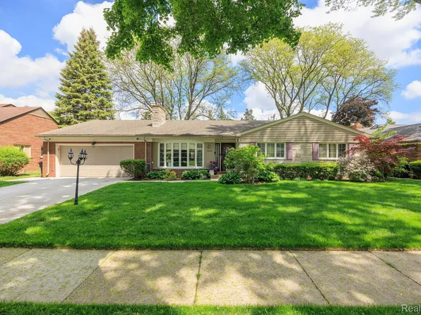 14240 Rosemont Ave, Detroit, MI 48223