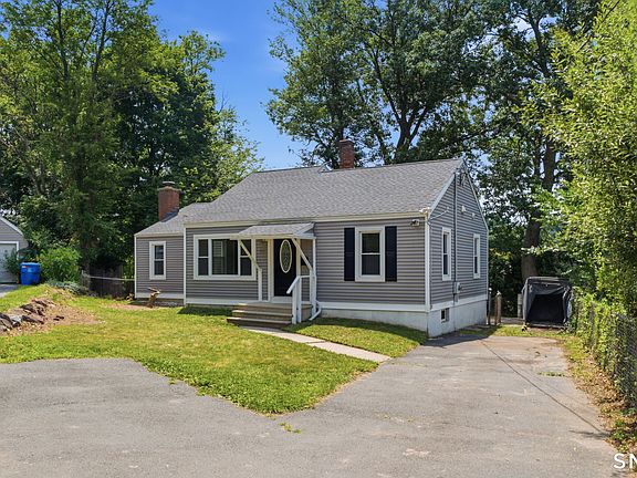 2nd image of 27 Matilda Drive