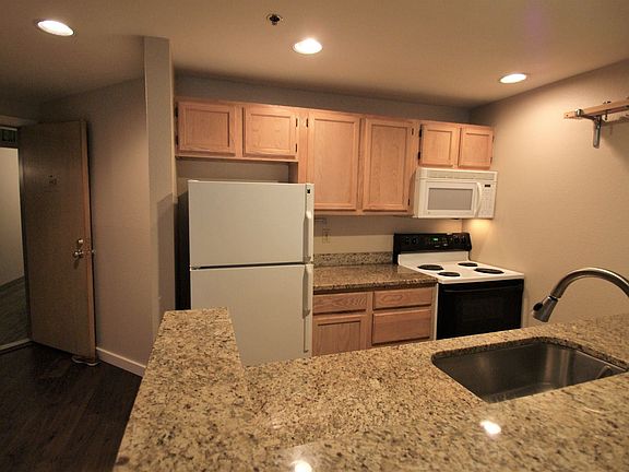 5th image of 1813 19th Ave #11024537
