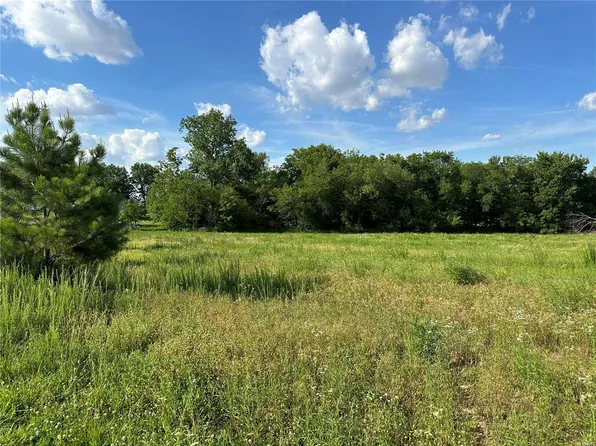 4648 Kay Lynn Dr, Pocahontas, IL 62275