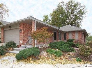 7410 Oldpost Rd #8, Lincoln, NE 68506