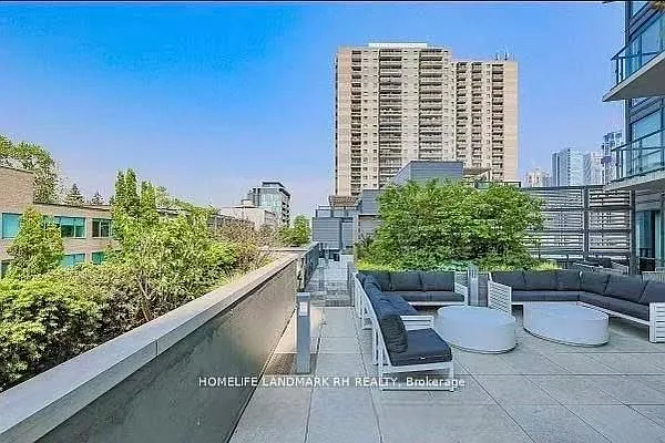 270 Davenport Rd #Townhouse 6 — Photo 44