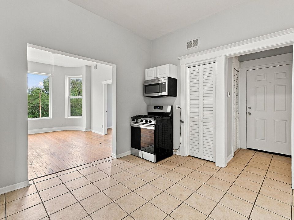 1st image of 3131 W Augusta Blvd APT 2F