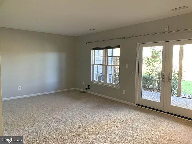 3384 Governors Crest Ct — Photo 36