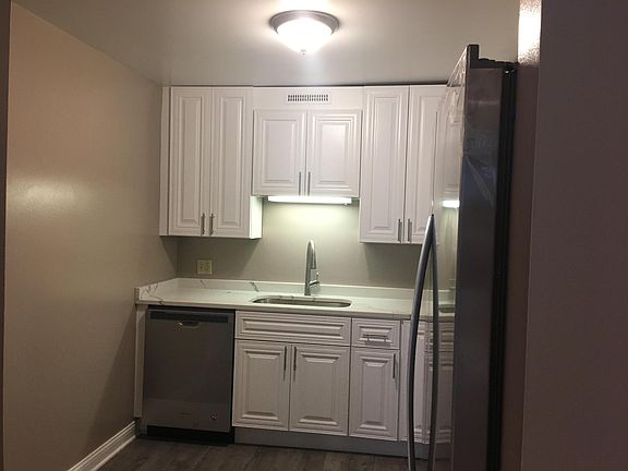 Kitchen View1