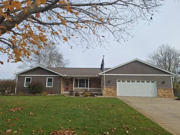 905 Windigo Ln, Otsego, MI 49078