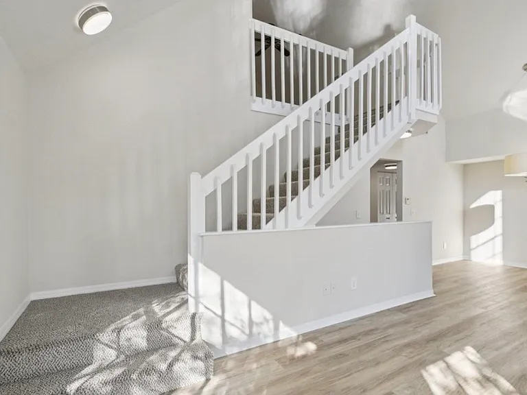 13700 Richmond Park Dr N #12071207 — Photo 13