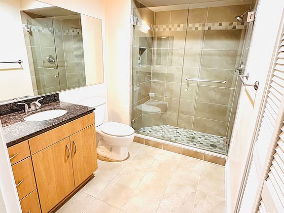 2nd image of 777 6th Ave Unit 313