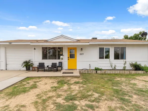 2577 Lewis St, Selma, CA 93662