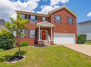 8303 Independence School Rd, Louisville, KY 40228