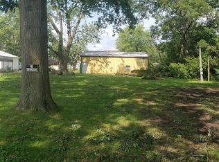 911 N Hamilton St, Marissa, IL 62257