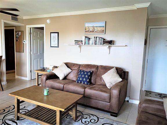 4th image of 4000 Gulf Terrace Dr Unit 104