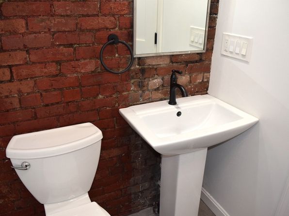 boston-massachusetts-59138336 picture