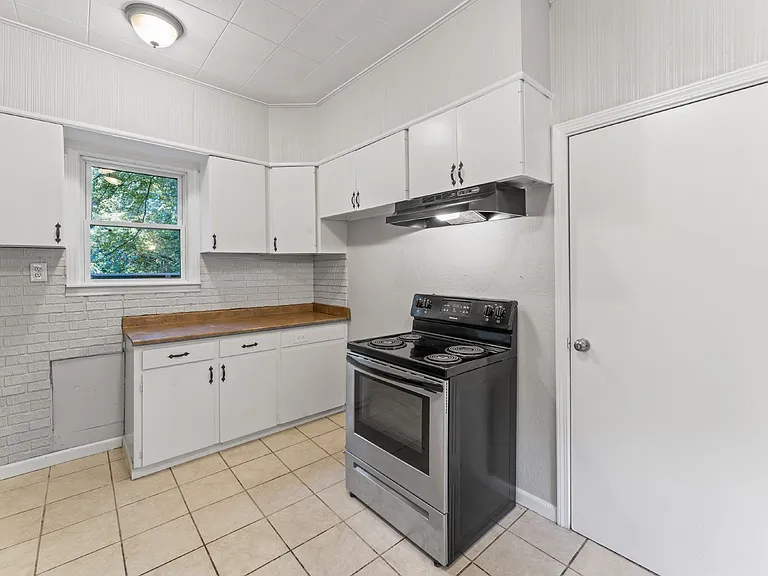 11106 Applewood Dr — Photo 33