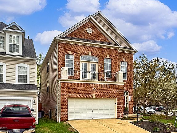 5th image of 4715 Manor Dr