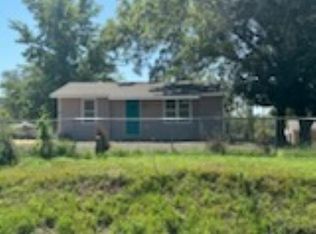 2001 E Parallel Rd, Pretty Prairie, KS 67570