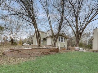 1808 63rd St E, Inver Grove Heights, MN 55077