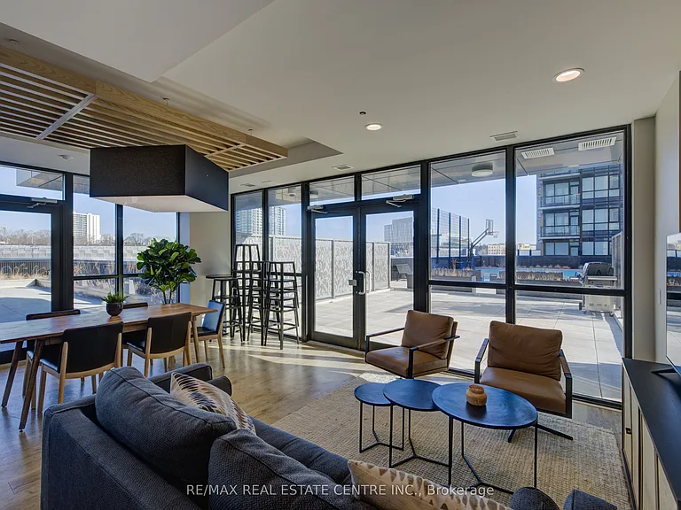 108 Garment St #810 — Photo 24
