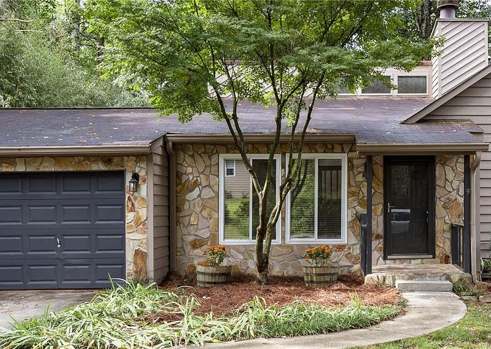 1st image of 1616 Rex Dr