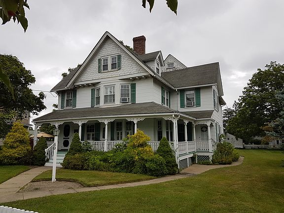 3rd image of 69 Grant Ave