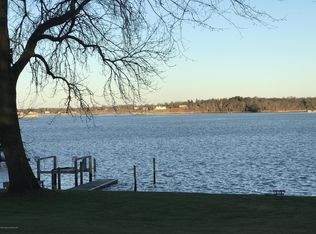 973 River Rd, Fair Haven, NJ 07704