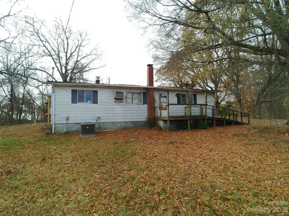 852 Hill Farm Rd, Stony Point, NC 28678