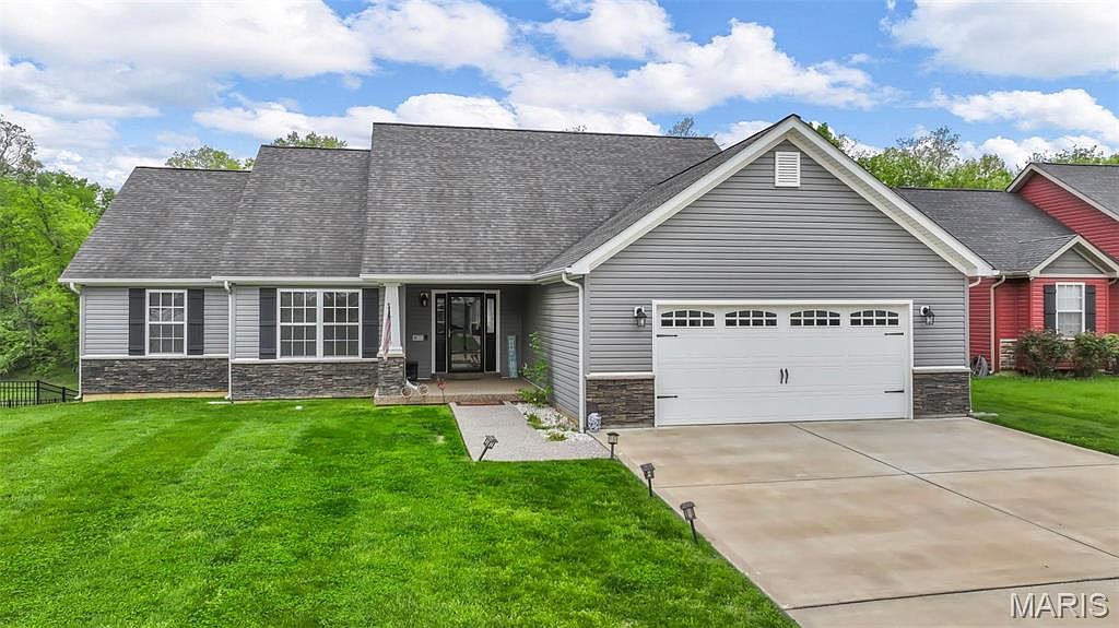568 Long Train Dr, Troy, MO 63379 | Zillow