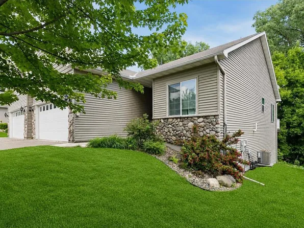 3165 Doneene Ln, Eagan, MN 55121