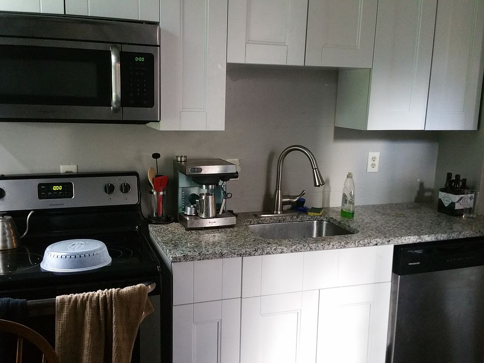 1st image of 485 Linwood Ave