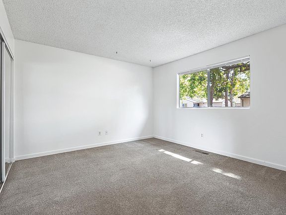 5th image of 754 Agnew Place