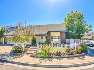 16945 Helena Cir, Fountain Valley, CA 92708
