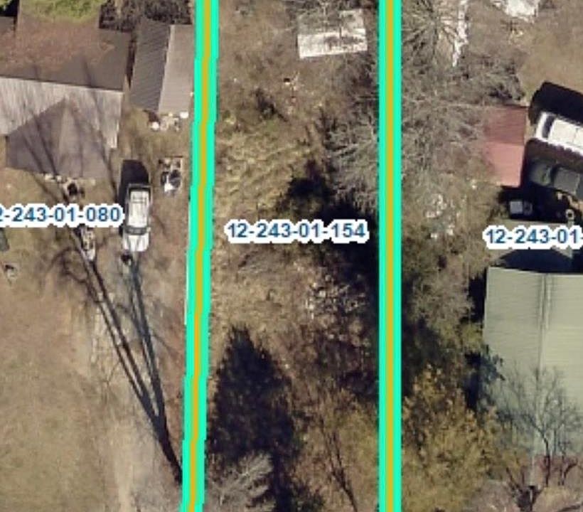 1st image of 165 Stanley St #560-561