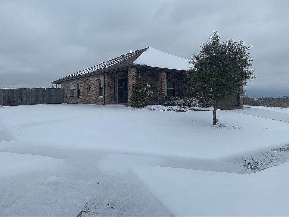 2nd image of 5201 Crystal Lake Ave