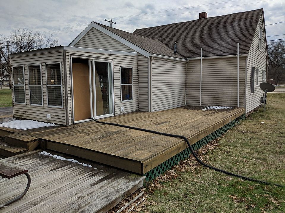2nd image of 5292 E Apple Ave