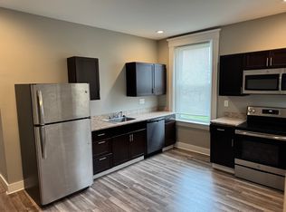 208 Hearne Ave APT 1, Cincinnati, OH 45229
